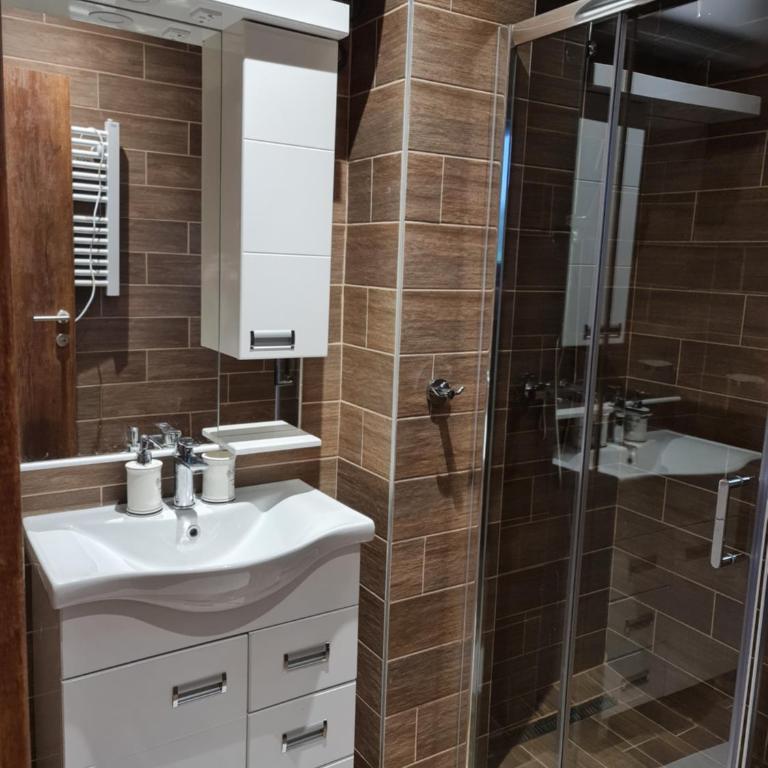 SkyKop Apartmani - Apartman sa 1 Spavaćom Sobom - 11