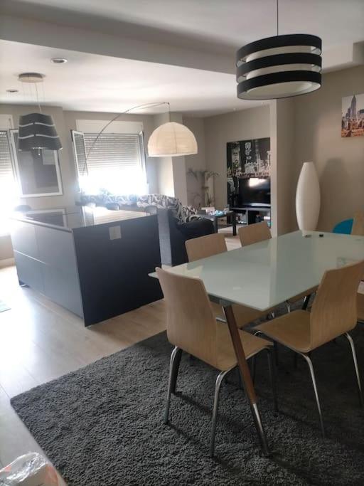 luminoso duplex en Las Canteras (Surf Zone) - Two-Bedroom Apartment - 13