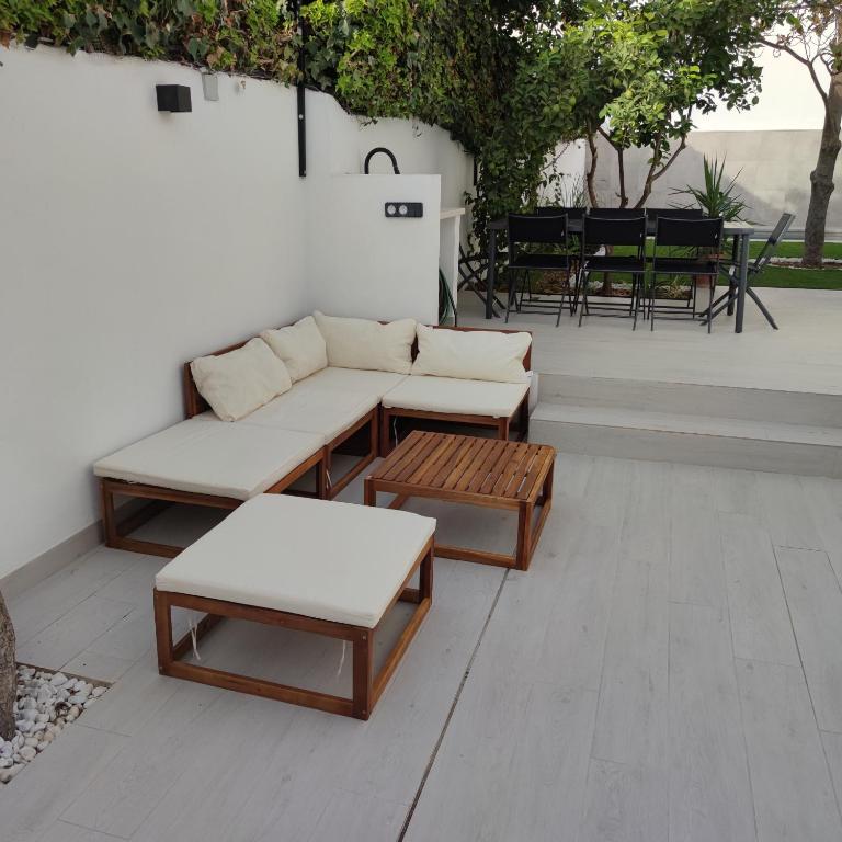 Casa de la Ilusión - Four-Bedroom House - 19