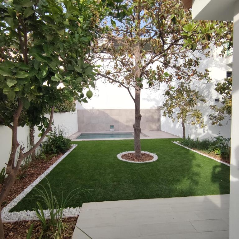 Casa de la Ilusión - Four-Bedroom House - 21