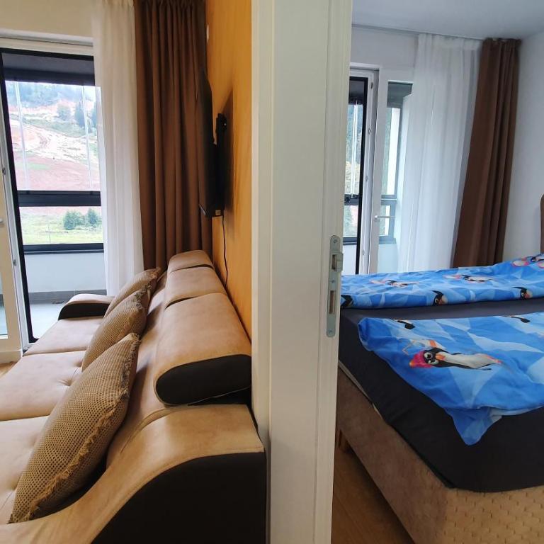 Apartmani Premium Jahorina Snjezna Dolina - Apartment with Mountain View - 8