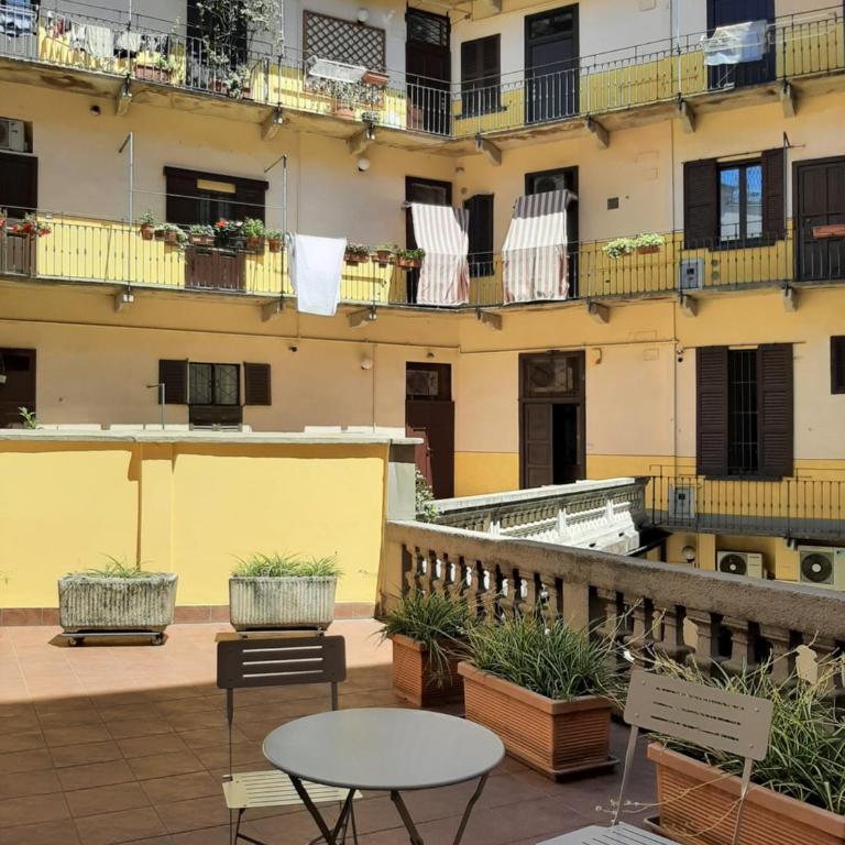 App elegante con terrazzo zona centrale x 4 persone - Appartamento - 3