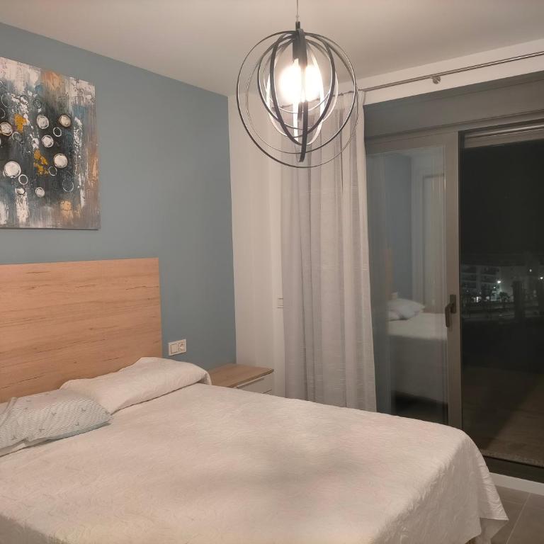 URBAN holidays - Two-Bedroom Apartment - 9
