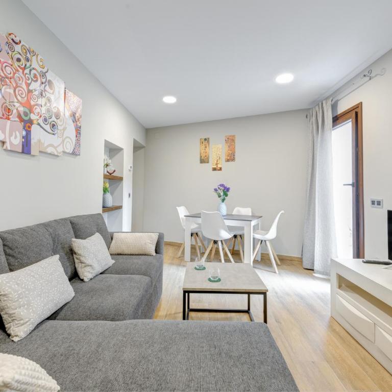 Apartamentos Menorá - Apartamento de 2 dormitorios con terraza privada - 1