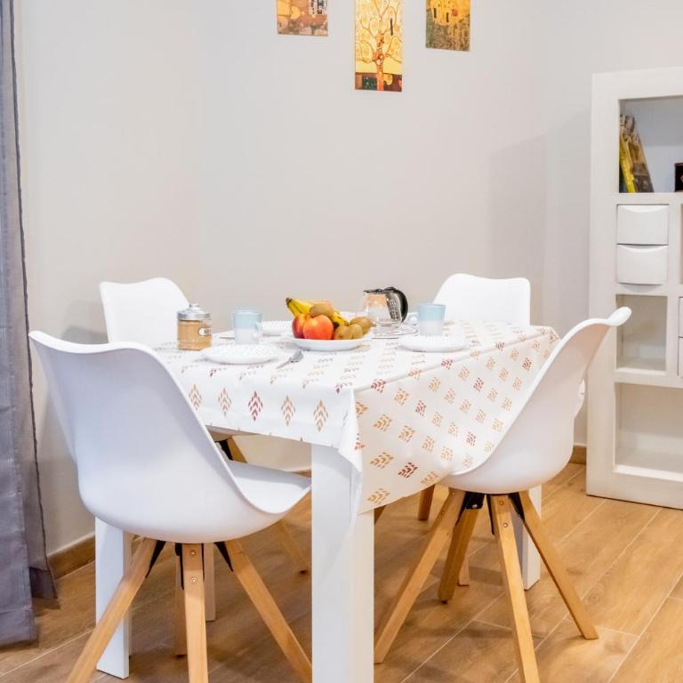 Apartamentos Menorá - One-Bedroom Apartment with Balcony and Communal Terrace - 7