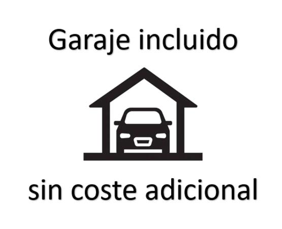 Apartamento grande, 2 dormitorios, garaje gratis - Two-Bedroom Apartment - 15