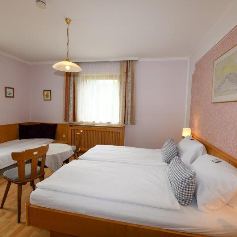 Haus Miriam - Doppelzimmer mit Schlafsofa - 5