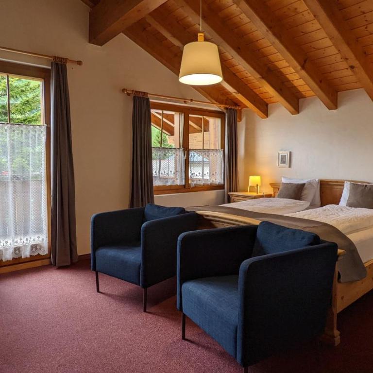 Hotel Beau-Séjour - Doppelzimmer mit Panoramablick und Balkon - 10