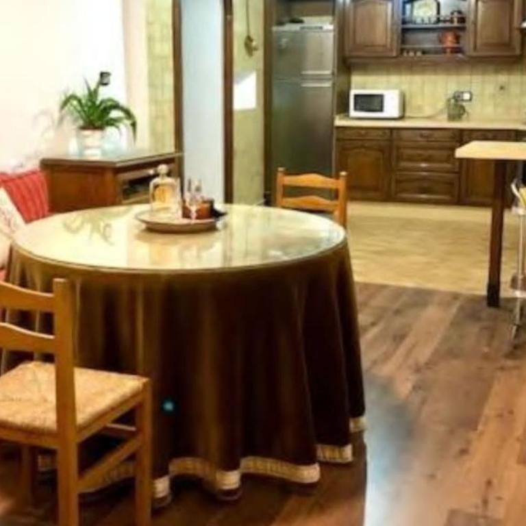 Gran casa señorial de 300m en centro histórico - Apartamento - 18