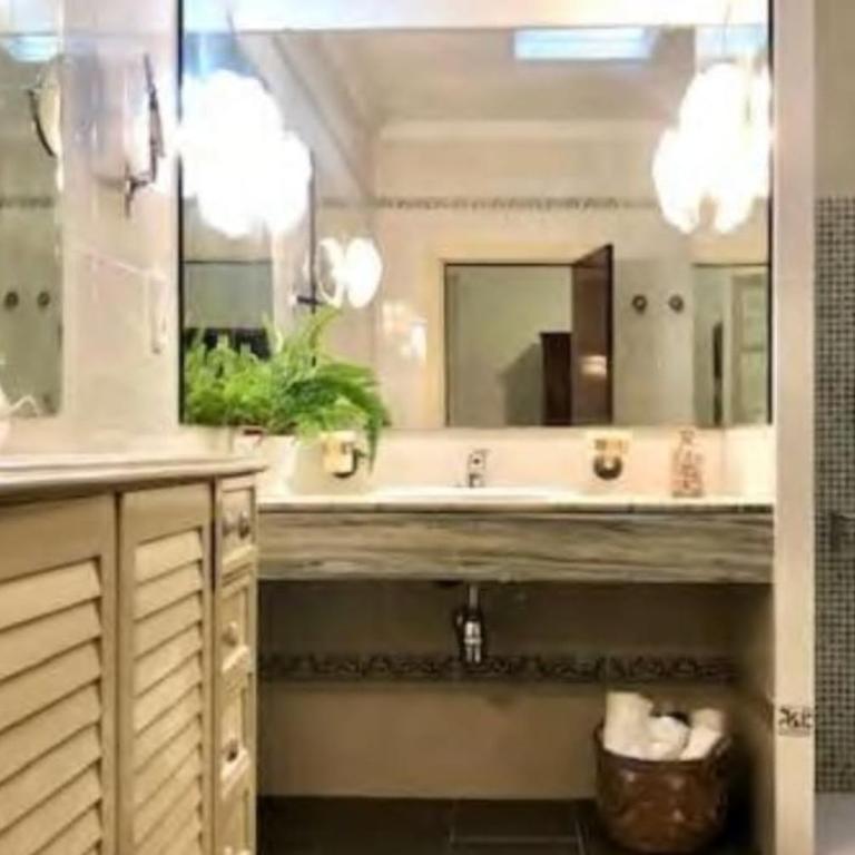 Gran casa señorial de 300m en centro histórico - Apartamento - 26