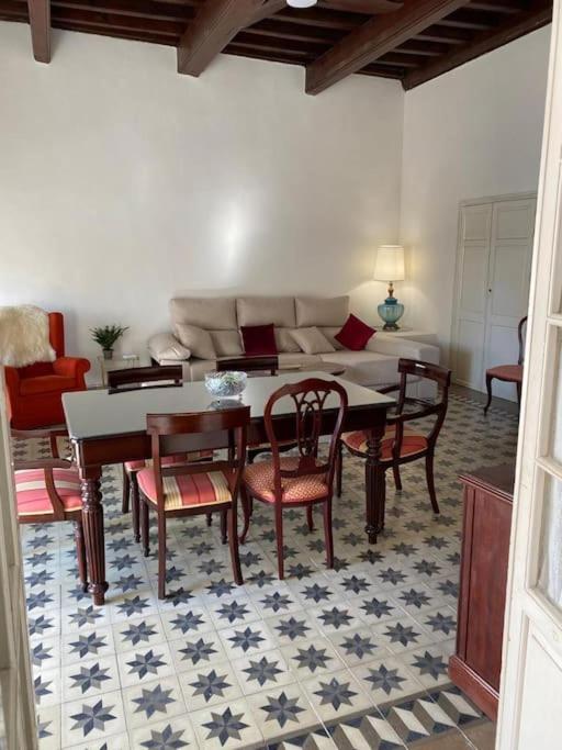 Gran casa señorial de 300m en centro histórico - Apartamento - 27