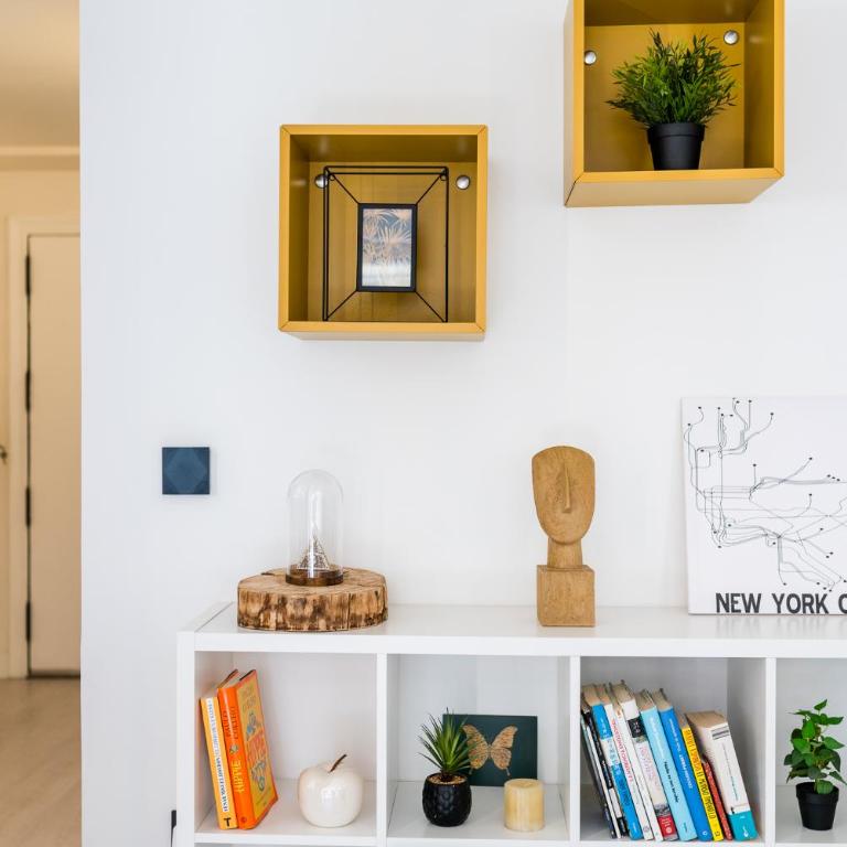 Premium apartment Granada Center with balcony view - Two-Bedroom Apartment - 27