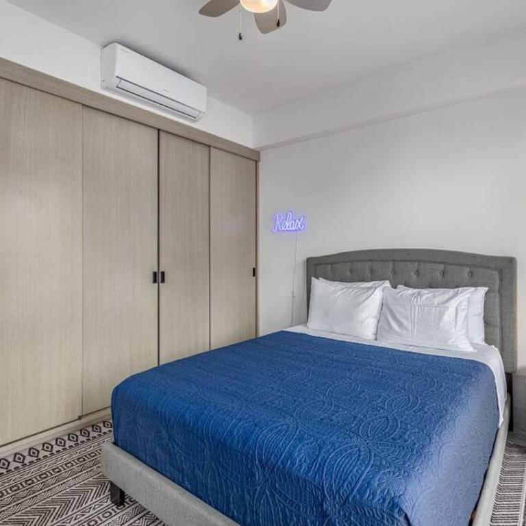 Endless Summer - 2Bed 2Bath Condo - Seasonly Heated Pool with Ocean Views - 5min walk to Beach - Fibre Internet - Sleeps 6 - Apartamento de 2 dormitorios - 24