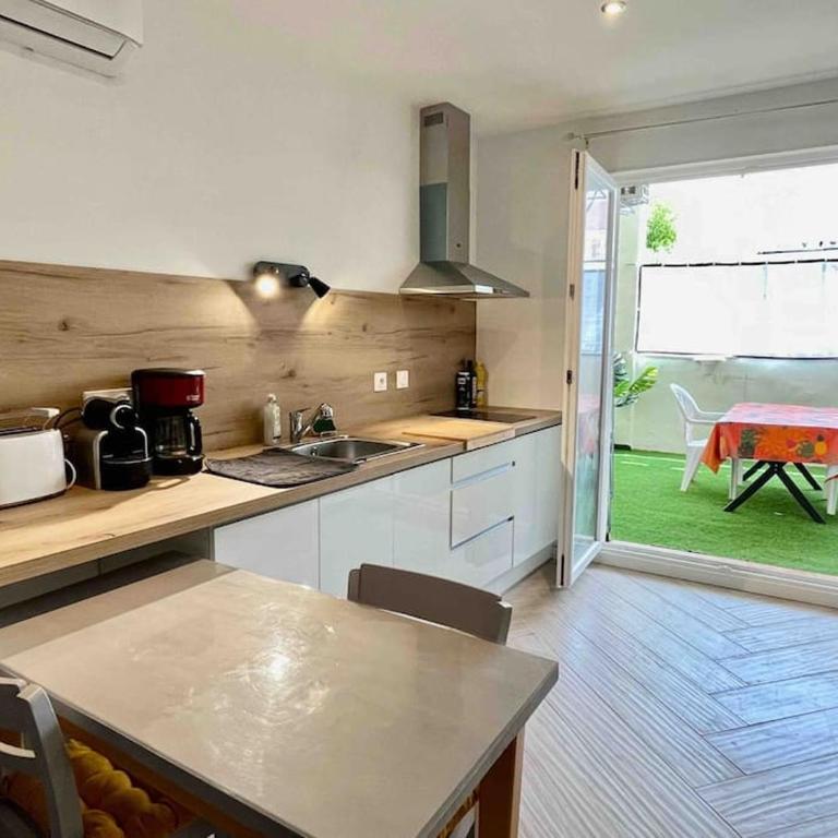 Appartement Terrasse proche centre et canal - Apartamento de 1 dormitorio - 5