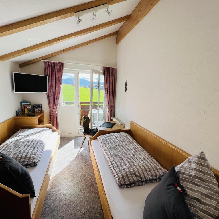 Ferienwohnungen Britta Heim - Apartment mit Dusche - 23