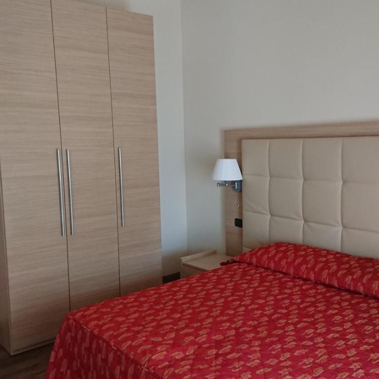 Hotel Gasparina - Camera Familiare con Vista Lago - 4