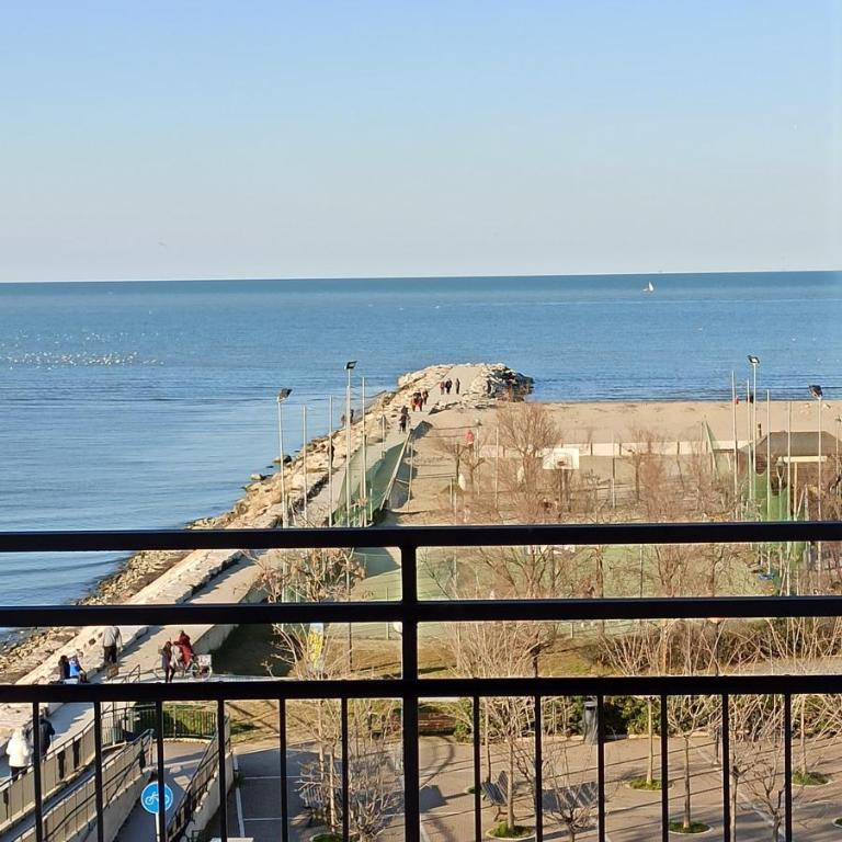 Hotel Crosal - Camera Matrimoniale con Balcone e Vista Mare - 15