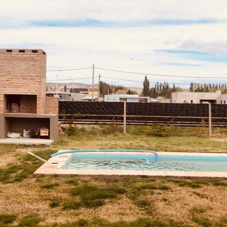 Casa con pileta y parrilla en barrio privado, 2 dormitorios - Casa de 2 dormitorios - 4