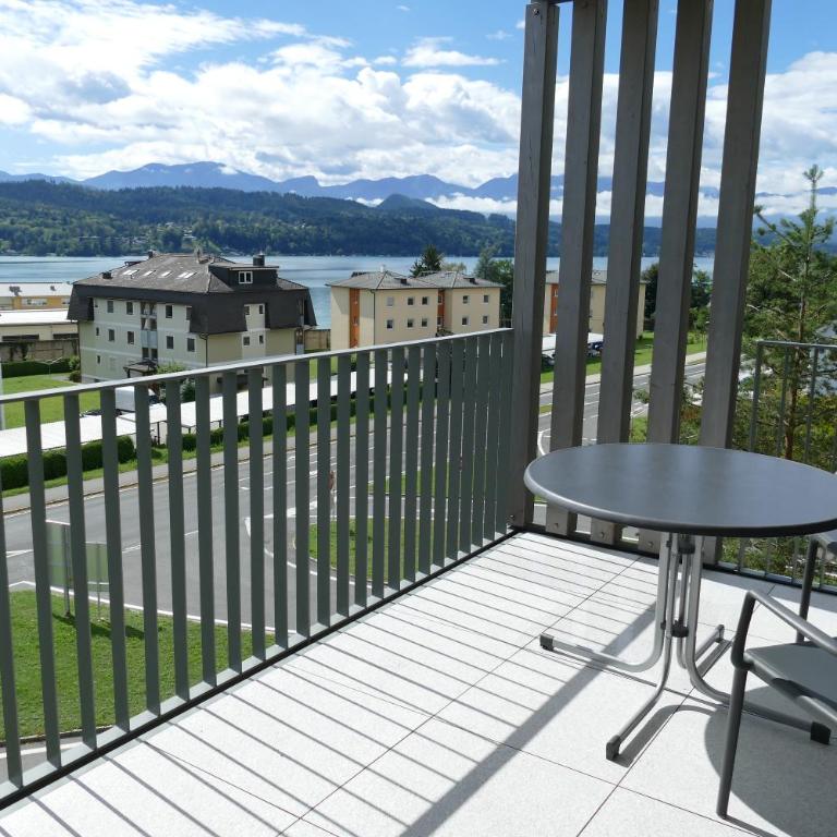 Wörthersee - Apartment 44 - Apartment mit Seeblick - 1