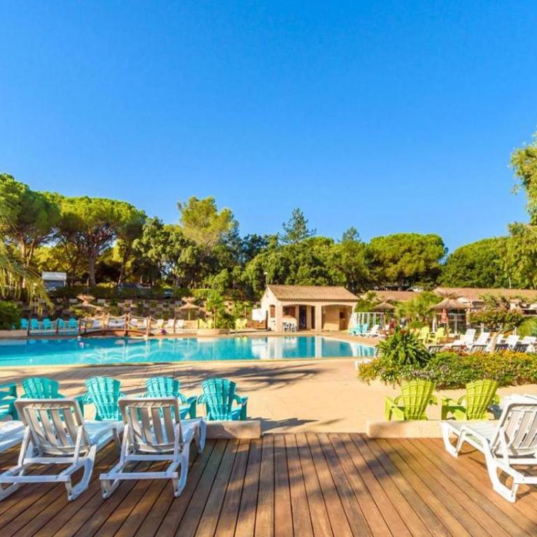 Mobile home 6-pers Camping Leï Suves-Côtes d'Azur-including airco - Chalet 3 Chambres - 5