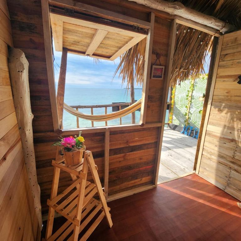 Baru Jet Set Beach & Hostal - Habitación Doble con balcón y vistas al mar - 7