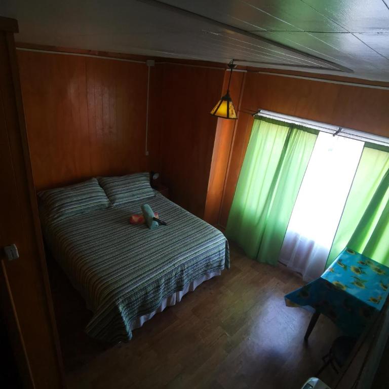 Hostal y Cabañas Maribel Zuñiga - Habitación Doble con baño privado - 1