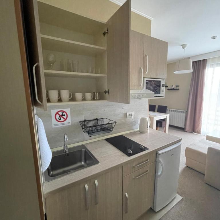 Vila Lucky Kop & Restoran - Superior Apartment - 10