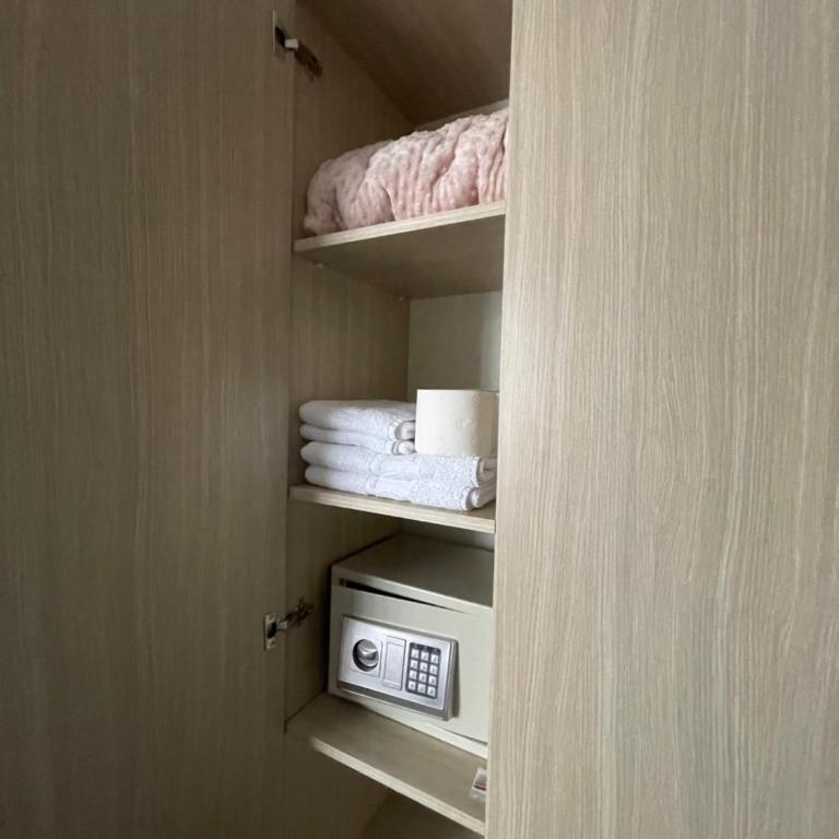 Vila Lucky Kop & Restoran - Studio Apartment - 9