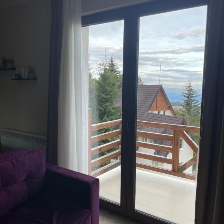 Vila Lucky Kop & Restoran - Studio Apartment - 6