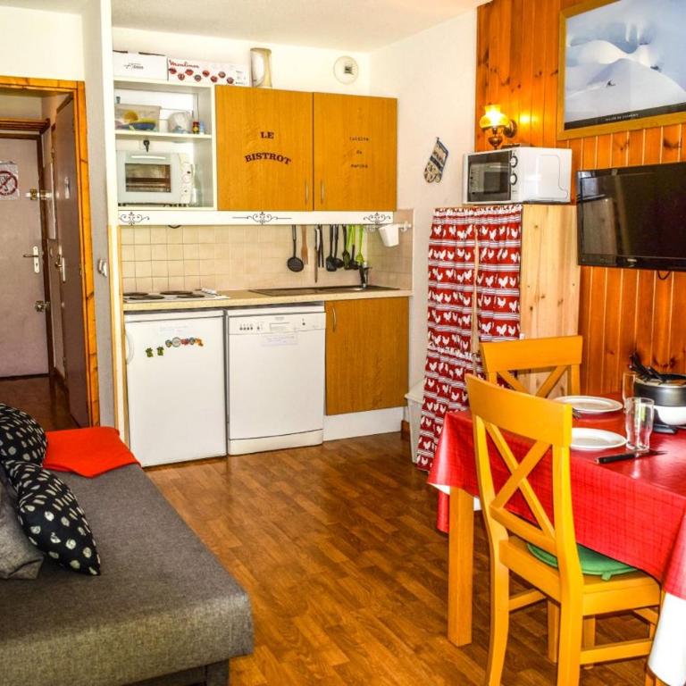 Appartement 4/6 personnes, au pied des pistes - Apartment mit 2 Schlafzimmern - 3