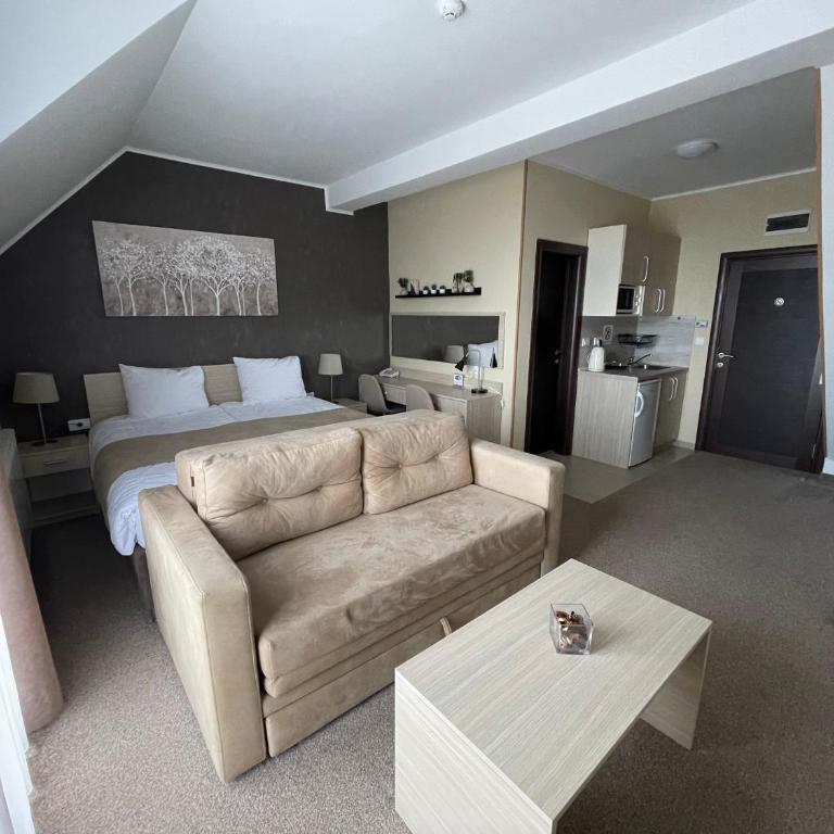 Vila Lucky Kop & Restoran - Studio Apartment - 15
