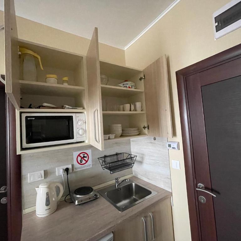 Vila Lucky Kop & Restoran - Studio Apartment - 6