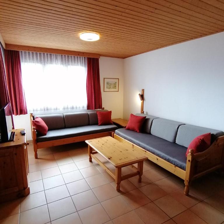 Gerlitzen Ferienappartement Paul im Ski- und Wandergebiet, Kanzelhöhe, Ossiacher See - Apartment mit 1 Schlafzimmer - 2