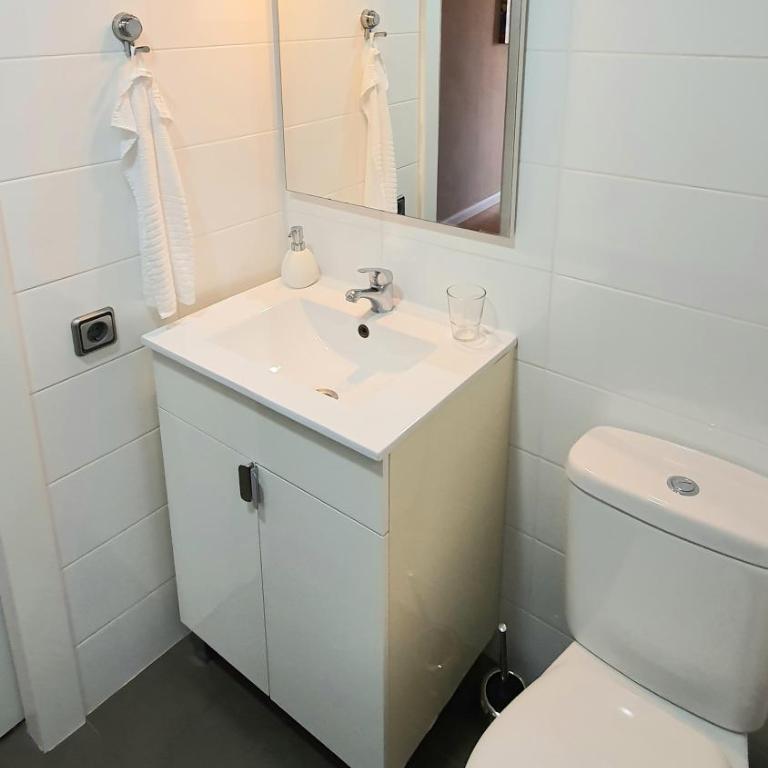 Lovely Appart & Sky View SAGRADA FAMILIA - Two-Bedroom Apartment - 15