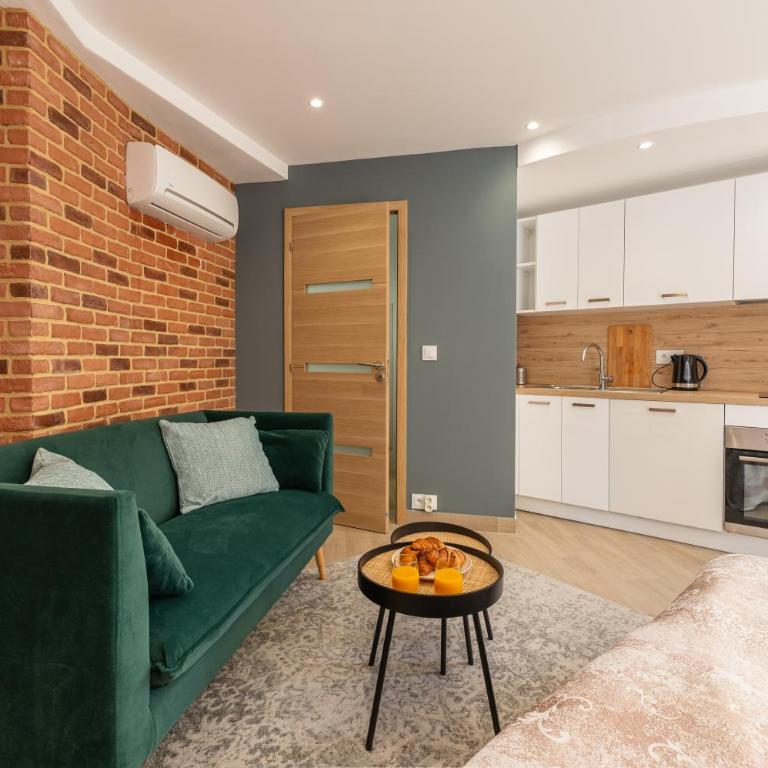 RAVISSANT STUDIO RENOVÉ 150m DE MONACO - Appartement 1 Chambre - 2