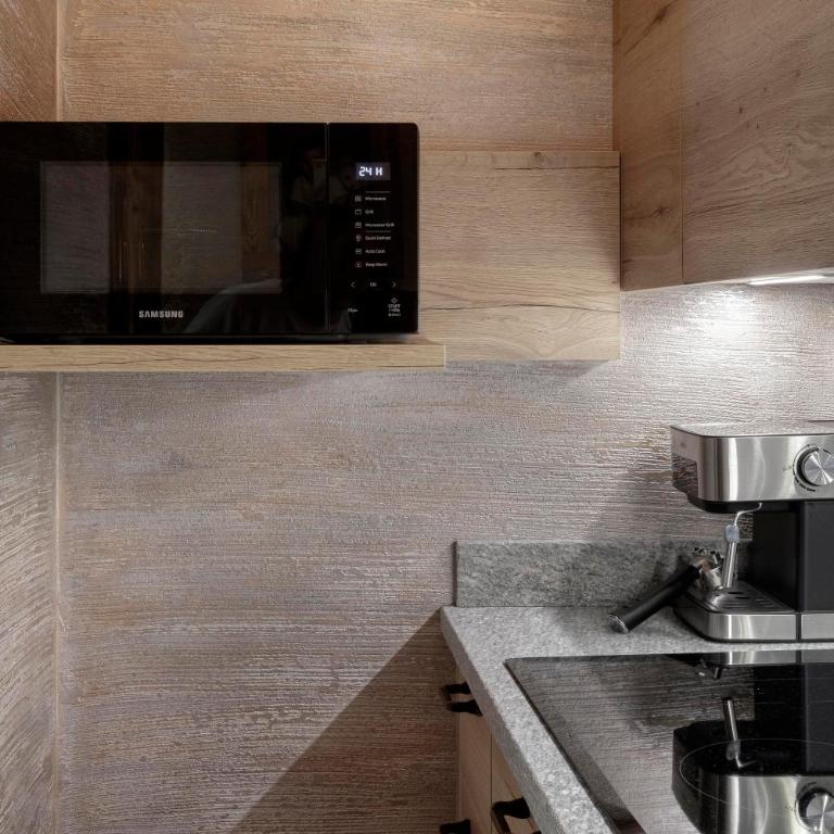 Cervinia Ski Apartment Francois - Private Hot Tub Terrace, Central Location - Appartamento - 43