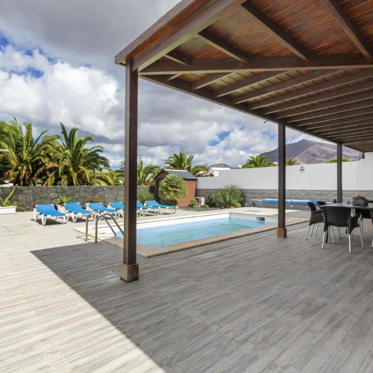 Villa Soleada - VipVipVillas - Villa with Private Pool - 2