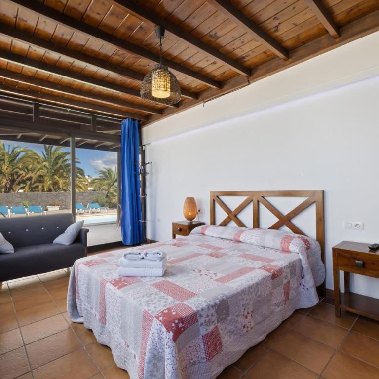 Villa Soleada - VipVipVillas - Villa with Private Pool - 25