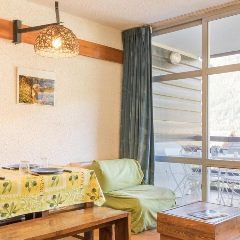 Studio pour 4 pers à Chantemerle, Serre-Chevalier avec balcon, parking et équipements complets - Appartement 1 Chambre - 8