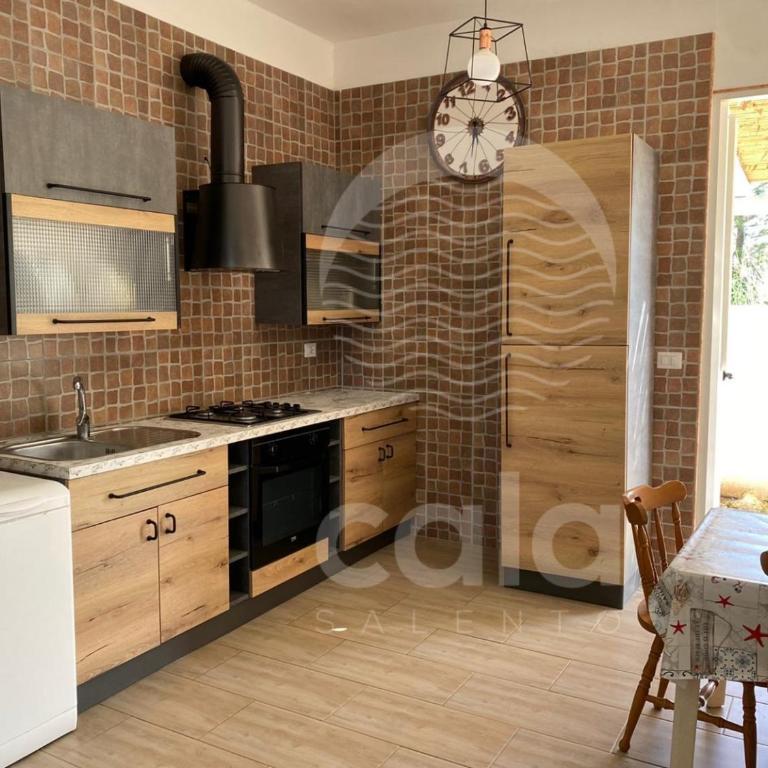 Villa Giuliangela - spiaggia a 400 m By Cala Salento - Three-Bedroom Villa - 5