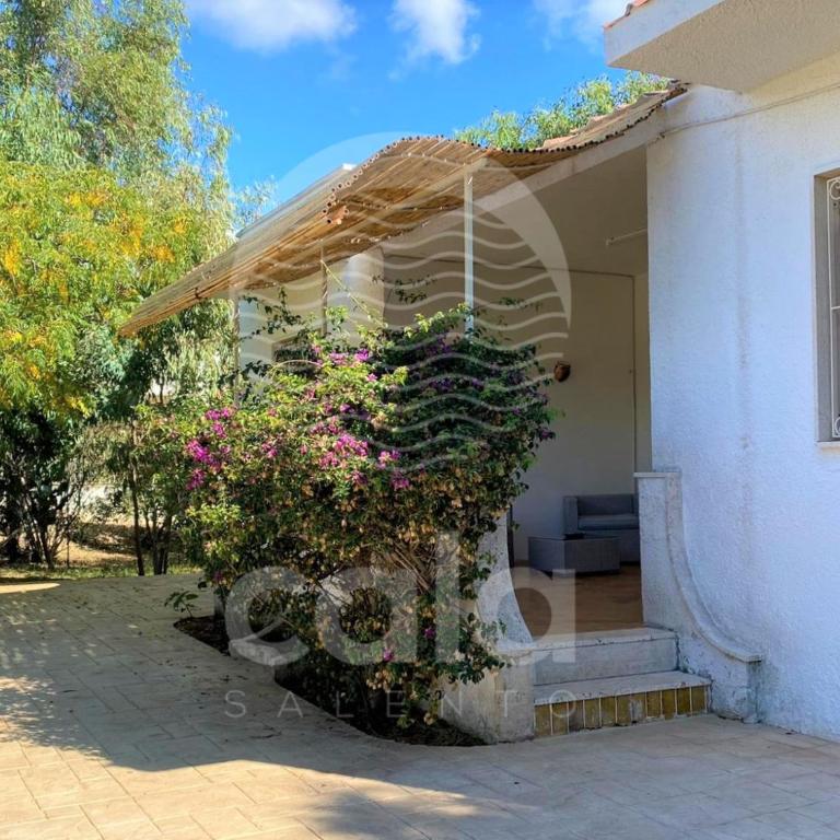 Villa Giuliangela - spiaggia a 400 m By Cala Salento - Three-Bedroom Villa - 1