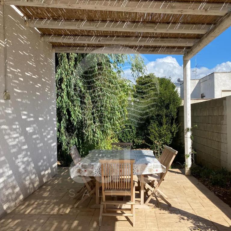 Villa Giuliangela - spiaggia a 400 m By Cala Salento - Three-Bedroom Villa - 40