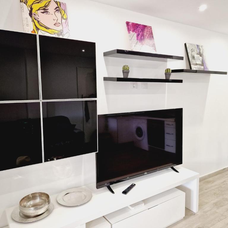 Luxury San Marino apartment & pool view - Apartamento de 2 dormitorios - 26