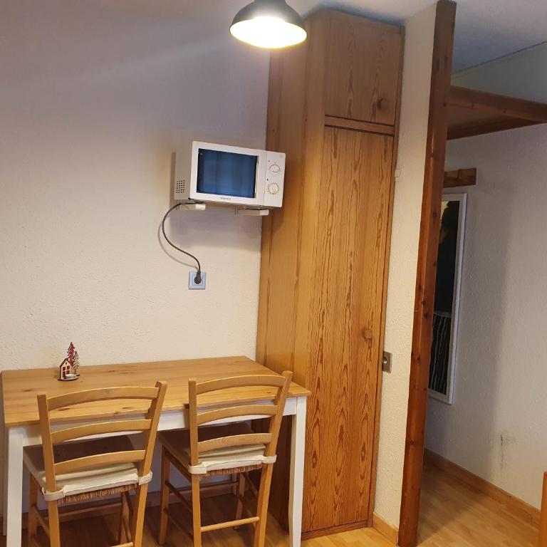 Apartamentos Grifovacances Nevada - Monolocale con Balcone - 3