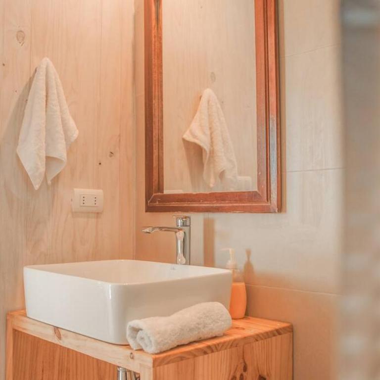 kinesurf - Two-Bedroom House - 10