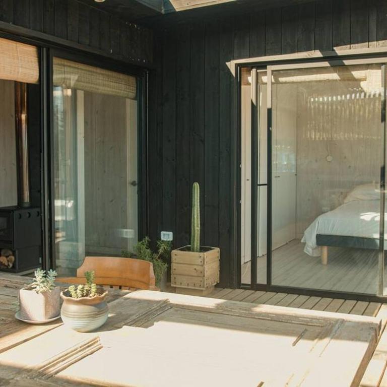 kinesurf - Two-Bedroom House - 2