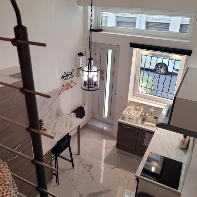 L Ancien Canut Cosy - One-Bedroom Apartment - 8