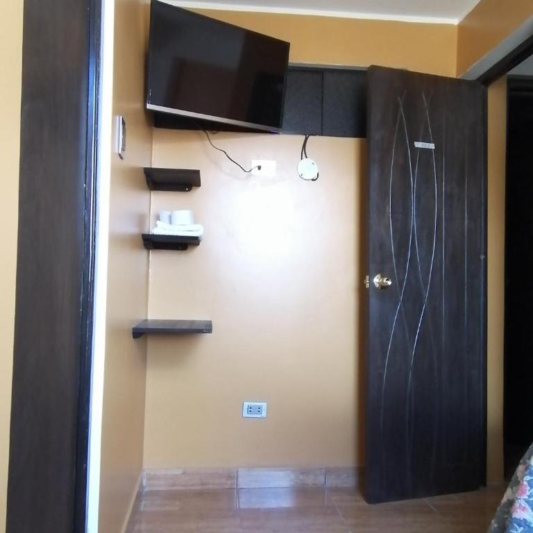 Hostal Real Caraz - Habitación Doble Económica - 21