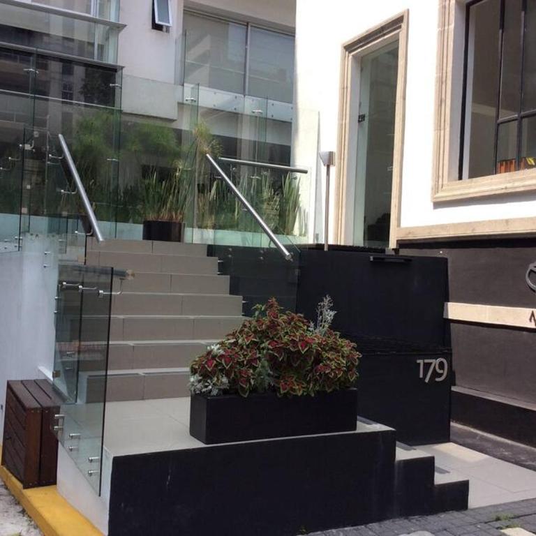 Nuevo! Loft hermoso con alberca. Wi-Fi Rapido. - Apartamento de 1 dormitorio - 13