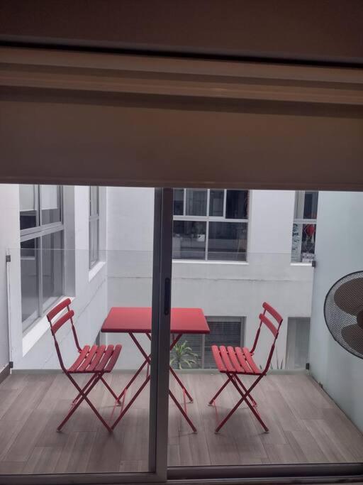 Nuevo! Loft hermoso con alberca. Wi-Fi Rapido. - Apartamento de 1 dormitorio - 24